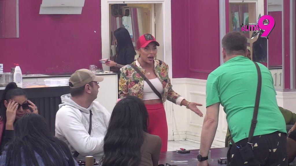 Obio joj se svaki dinar o glavu: Takmičari urnisali Sofiju, pa raščivijali aferu "Lančić" (VIDEO)