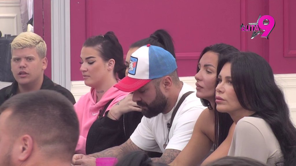 Nije ovo Luka kog znam... Aneli bez dlake na jeziku sasula sve što misli o svom bivšem vereniku! (VIDEO)