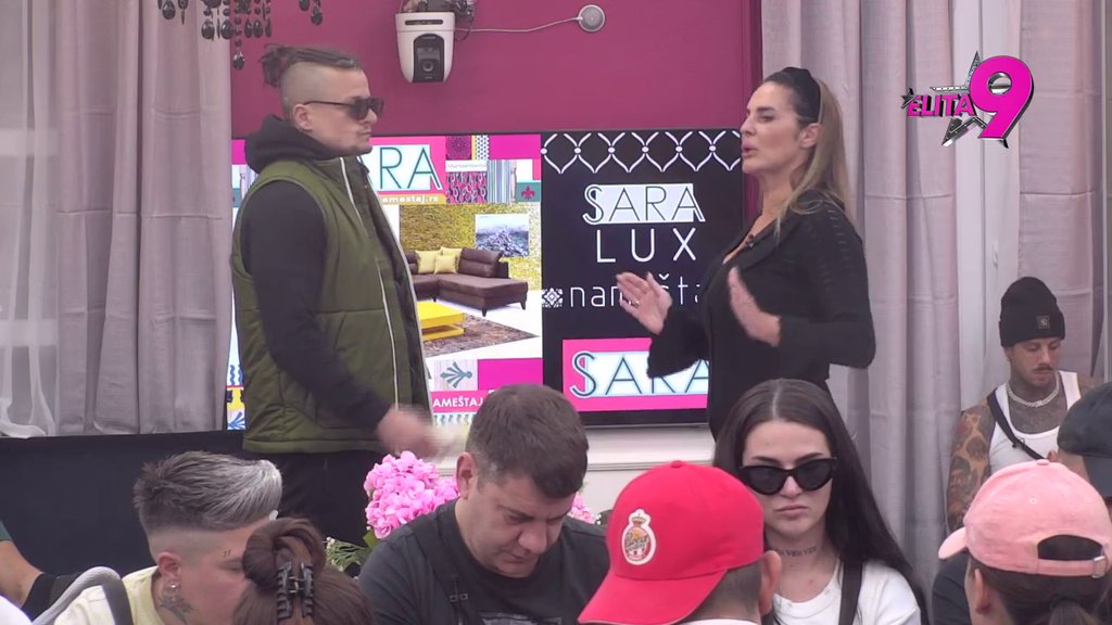 Sudar titana! Kačavenda sasula Terzi sve u lice, aplaudirala mu na ODJAVI, on žestoko uzvratio: Rekla si da su sve žene oko mene k**ve, misliš i na moju ćerku! (VIDEO)