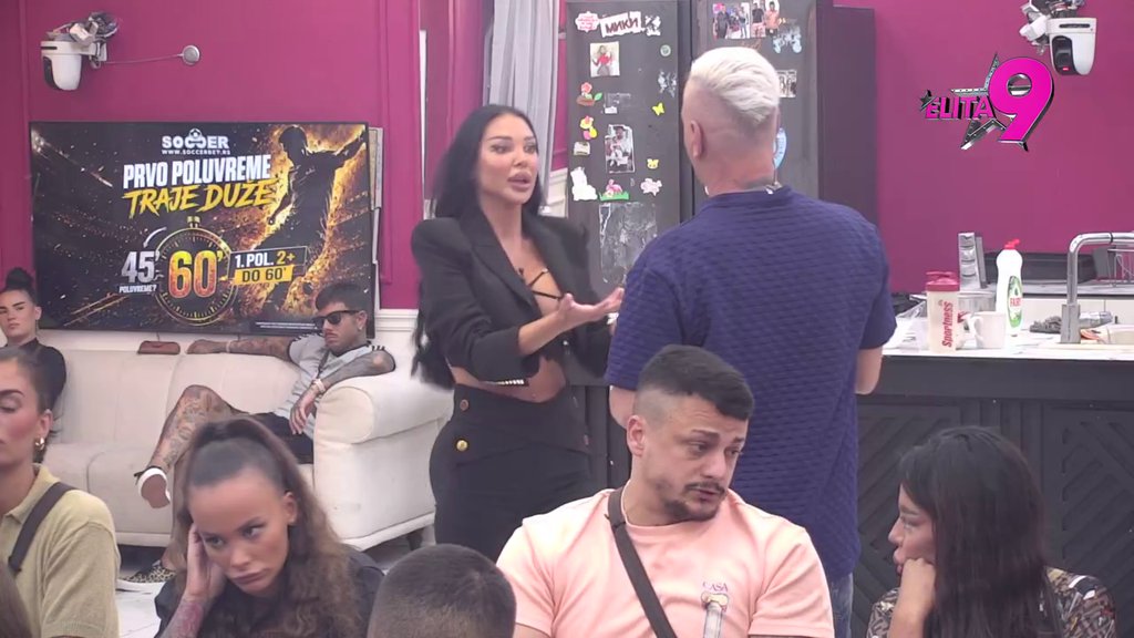 Leti perje za crnim stolom: Maja osporava Asminovu vezu sa Stanijom, pa Dobrojevićeva i Aneli počasile jedna drugu uvredama! (VIDEO)