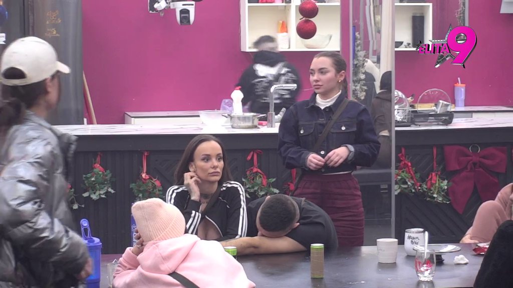 Ne želim više da se ponižavam: Boginja sačekala da Filip izvrti sve devojke utorkom, pa ga odjavila za sva vremena! (VIDEO)