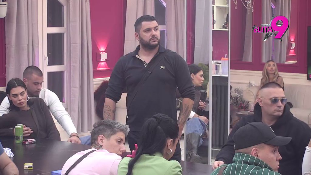 Prodali su me kao vreću krompira: Stanija razvezala jezik i urnisala porodicu Durdžić! (VIDEO)