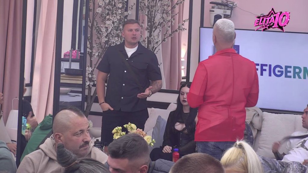 Rekao je Luki da će mu čuvati verenicu, pa na kraju spavao sa njom: Uroš Stanić izneo ŠOK tvrnje na račun odnosa Karića i Aneli! (VIDEO)