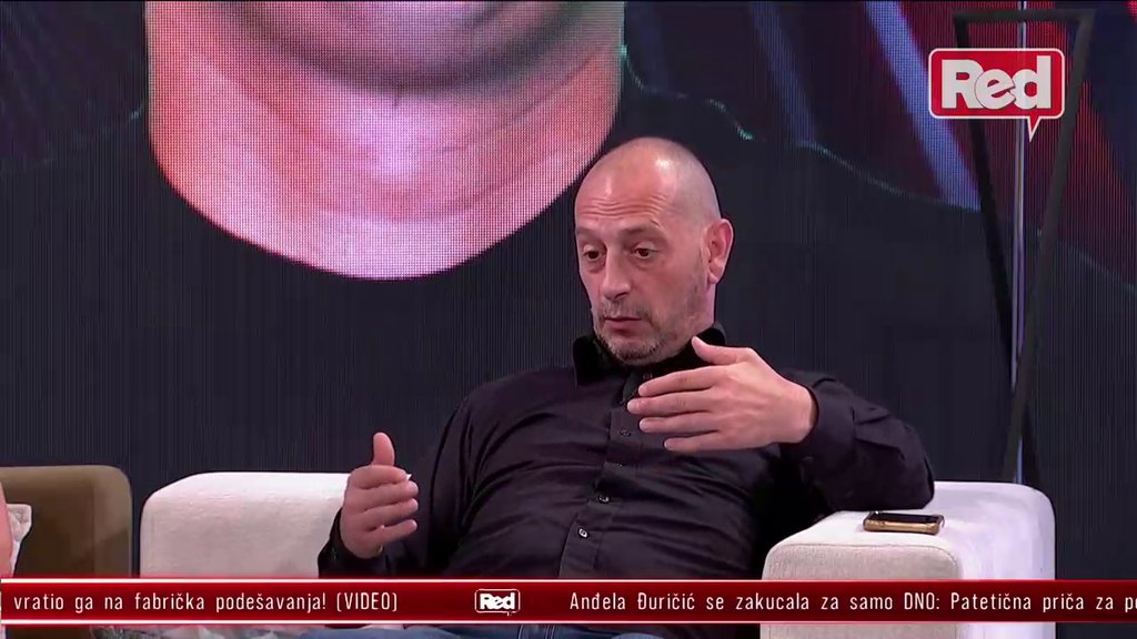 Treba da joj se pokloni i ljubi noge: Lili urnisala Enu Čolić zbog uvreda na Zlatin račun, ovo sebi nije smela da dozvoli! (VIDEO)