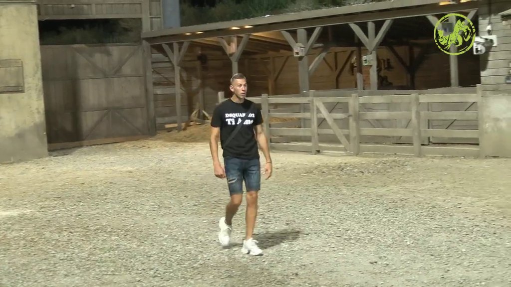 'NE MOGU VIŠE, OVO MENE UBIJA' Boža Džons doživeo potpuno pomračenje, ne može da podnese da ispadne pre FINALA (VIDEO)