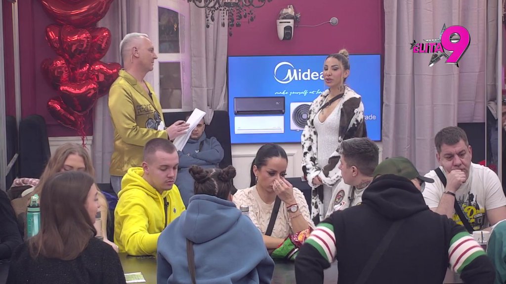 Ovakvog monstruma Nora ne treba kao oca: Asmin otkrio da hoće samo da bude otac, oduvao Aneli, a onda je Luka raskrinkao bivšu verenicu: Kad god bi on hteo, ona bi pristala (VIDEO)