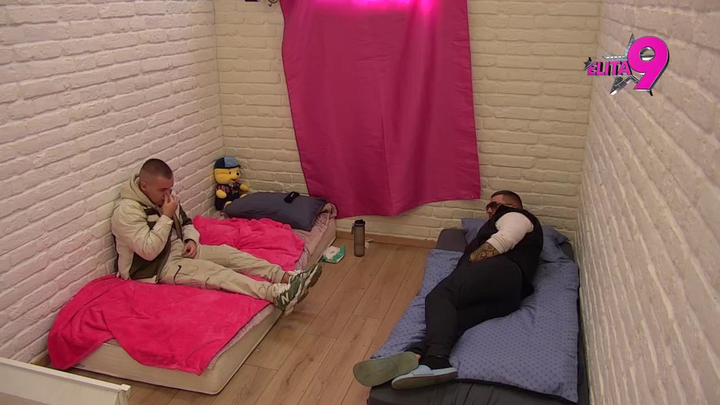 KUČKE, ISTE SU! Asmin strpao Anitu i Maju u ISTI KOŠ, a ova učesnica im je NAJOPASNIJA! (VIDEO)