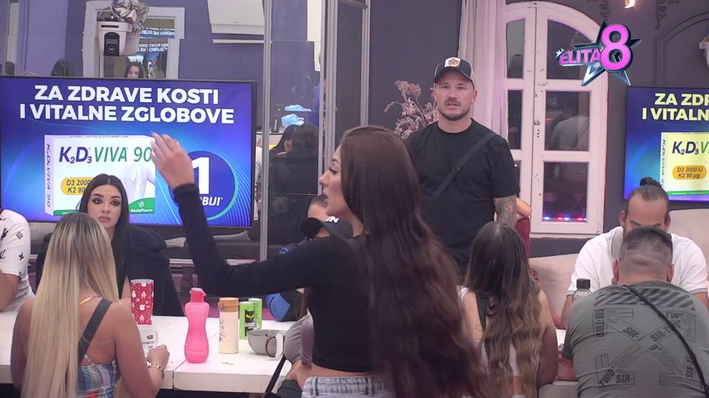 Zapušila mu usta: Stefani zakucala Munju argumentima, sigurna da postoje varnice sa Enom, pa otkrila sve za Džordi, on pokušao da se vadi: To je bilo bratski! (VIDEO)