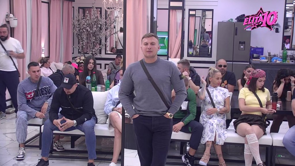 Ušao je s punim rezervoarom, ali brzo se prazni: Karić siguran da će ove sezone gledati Carov sunovrat, lete otrovne strelice! (VIDEO)