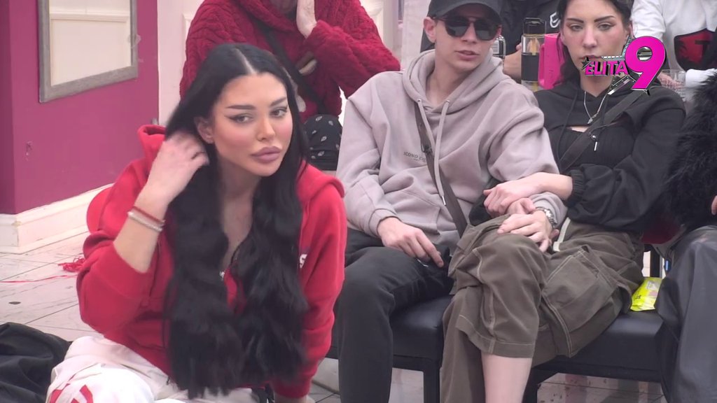 Sateran u ćošak! Anita saznala za Lukino šetanje u gaćama oko Maje, Marinkovićeva progovorila o varnicama između njih! (VIDEO)