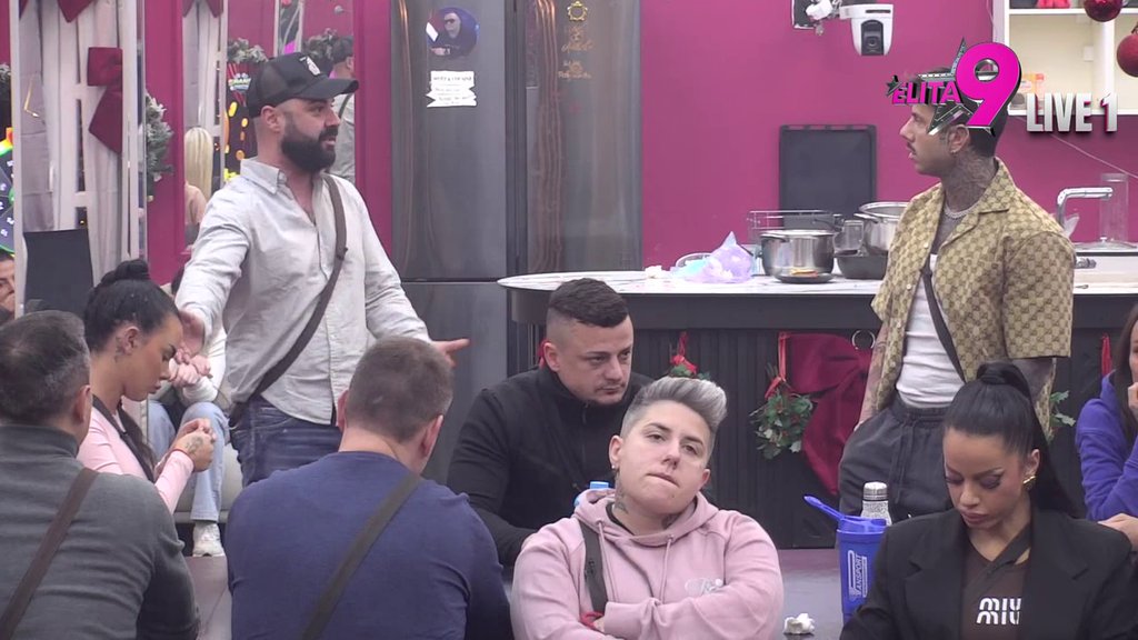 Pala mu roletna: Đukić pobesneo kao ris zbog Lukinih manipulacija, bivšem drugaru brutalno zapušio usta! (VIDEO)