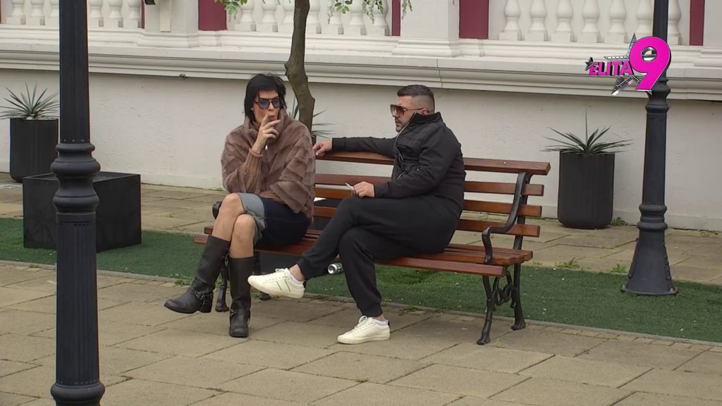 Ti si pametan mozak i znaš kako: Alibaba tražio od Mine savet kako da se inati Maji, a onda promenio taktiku i doneo šok odluku! (VIDEO)