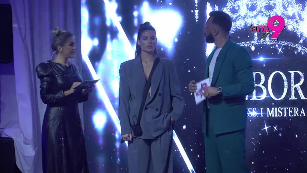Matorina žena se utegla u provokativnu haljinu: Dragana lovi poglede muškaraca, mnogima nije dobro! (VIDEO)