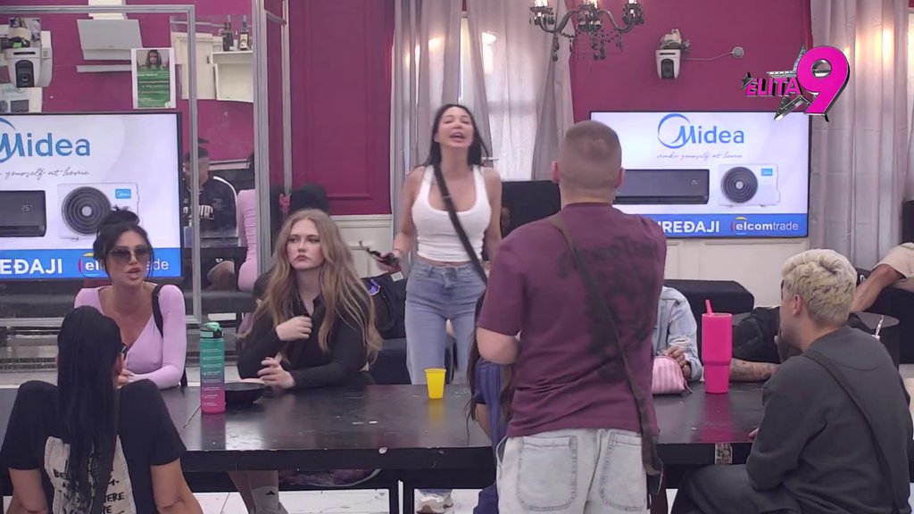 Tresu se zidovi Elite: Maja urlicima ponovo isprovocirala Staniju, prozivke pljušte kao lude! (VIDEO)