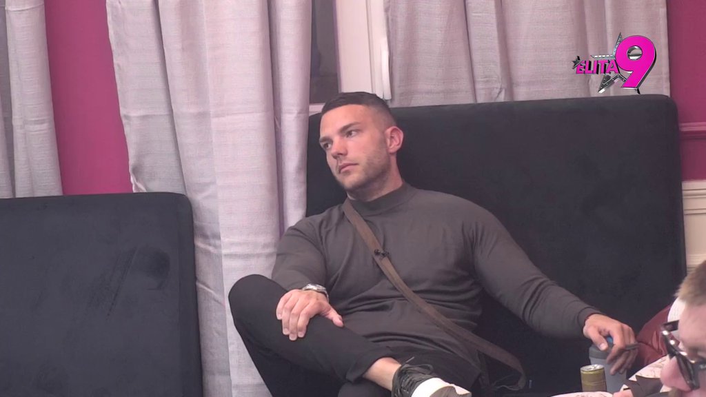 OČAJNIČKI POTEZ: Luka udario ispod pojasa, unizio Anđelovu muškost, pa spomenuo njegove rasprave sa Anitom: DA LI JE NORMALNO... (VIDEO)