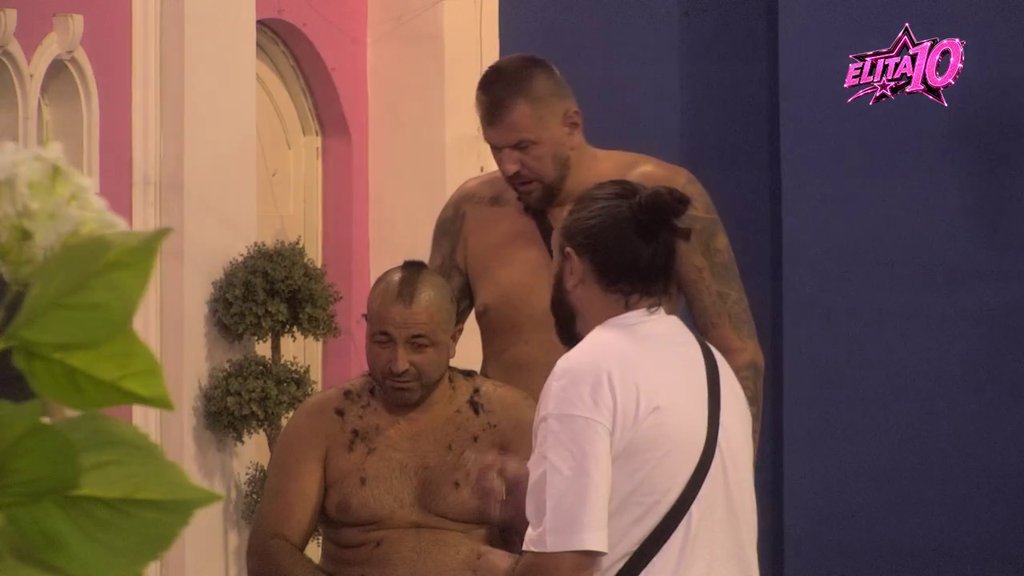 URNEBESNO! PALO PRVO ŠIŠANJE! Janjuš ošišao Bureka, pa otkrio gde je primetio najviše dlaka (VIDEO)