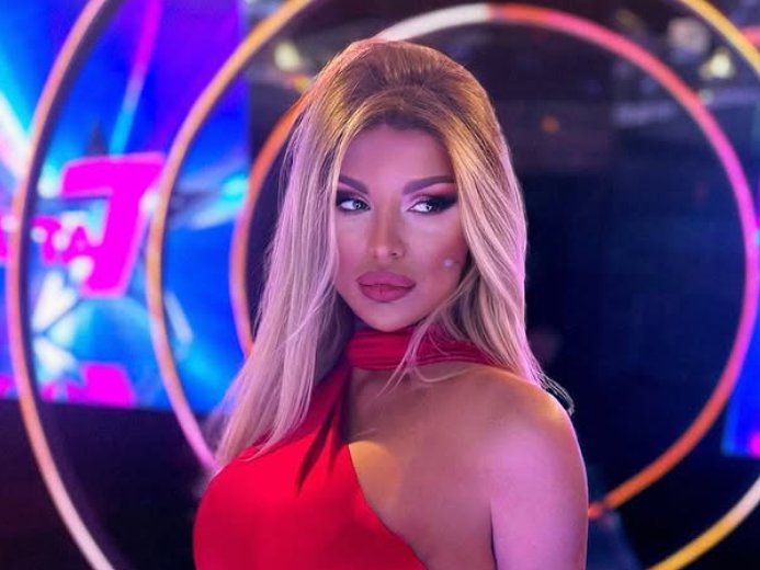 TO JE MOMENAT KOJI SVI ČEKAMO! Ivana Šopić za Pink.rs sumirala sezonu na izmaku: Voditeljka progovorila o NAJSMEŠNIJIM I NAJEMOTIVNIJIM trenucima, pa otkrija u čiju ljubav veruje i nakon finala ELITE