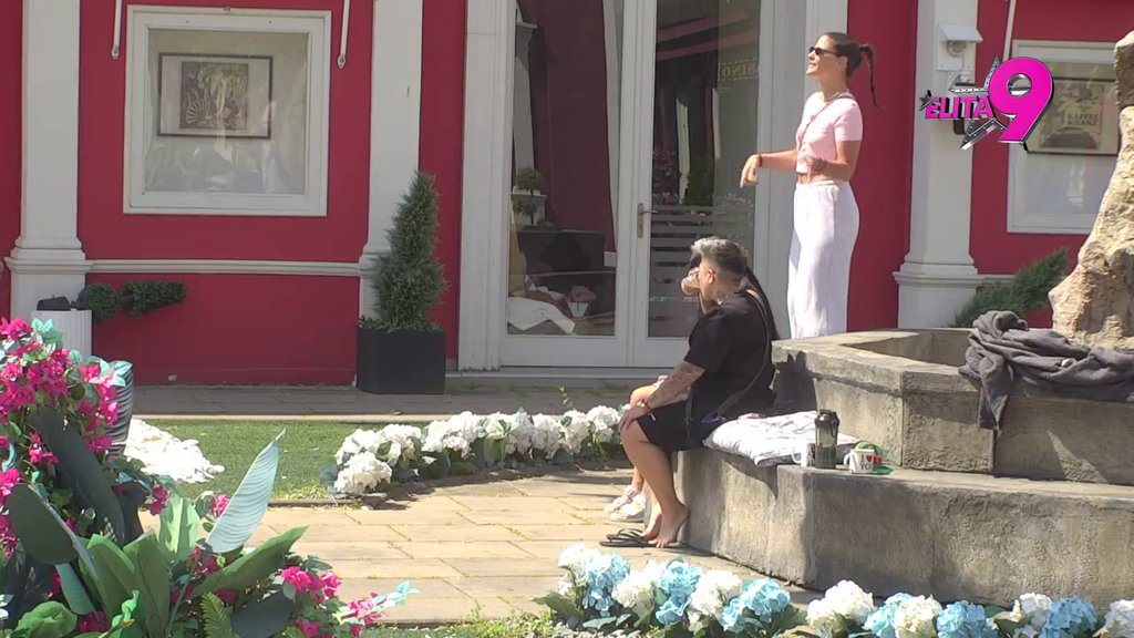 CVETA OD SREĆE! Boginja se obratila svojoj sestri iz posebnog razloga: Aleksandra, VOLIM TE! (VIDEO)