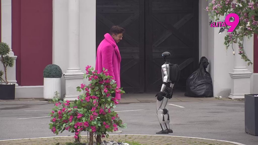 PRIKRIVA ISTINU?! Filip daje sve od sebe da negira poljubac sa Teodorom, Toša uveren da su bili prisni! (VIDEO)