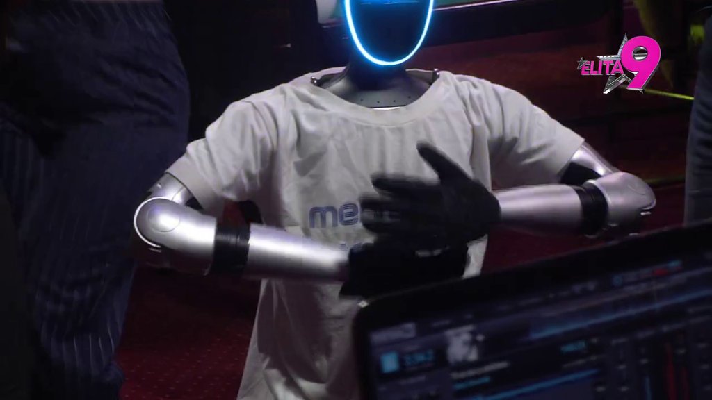 LUDA NOĆ U ELITI: Nadežda Biljić napravila atmosferu za pamćenje! Alibaba rešio da smuva Maju, Toša dominirao u kazinu!