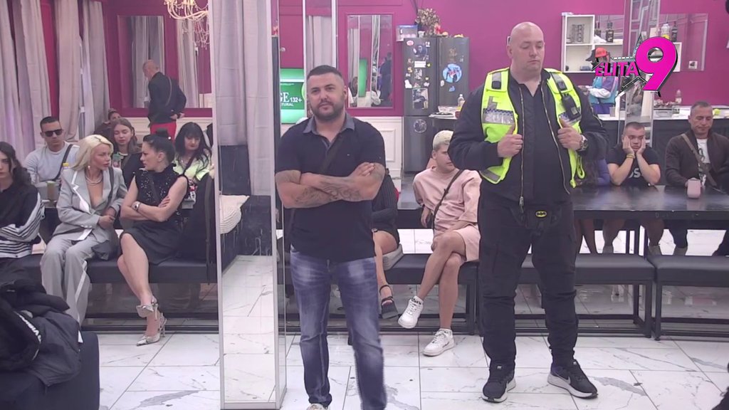 Kristijan je moćan muškarac, a ti isprdak: Stanija ne gasi vređalicu, bukti nikad brutalniji rat nje i Asmina! (VIDEO)