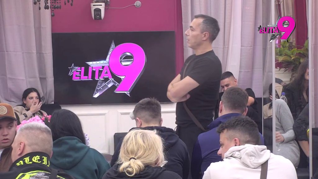 SPREMAN JE NA SVE DA BI JOJ SE DODVORIO: Miki Dudić osuo rafal po odnosu Bebice i Teodore! (VIDEO)