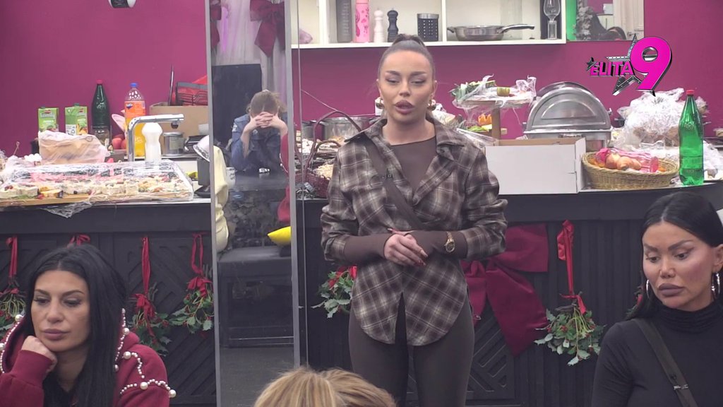 Karambol za stolom! Digla se kuka i motika na komentatore zbog Maje i Đukića, Marinkovićeva zaurlala na Asmina: Šta si uradio sramoto, obrukao si se za života?! (VIDEO)