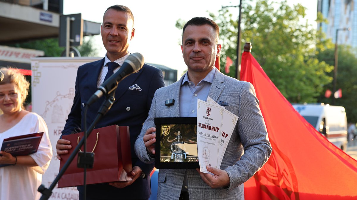 'Tradicija nije samo nasleđe prošlosti, već i zalog naše budućnosti' Milićević otvorio u Kruševcu kamp za decu iz regiona i dijaspore