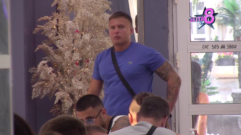 Puče tikva: Karić otkrio Aneli da je čita kao bukvar i da je takve kao nju prerastao u Zadruzi 3, ona pozelenela od muke! (VIDEO)