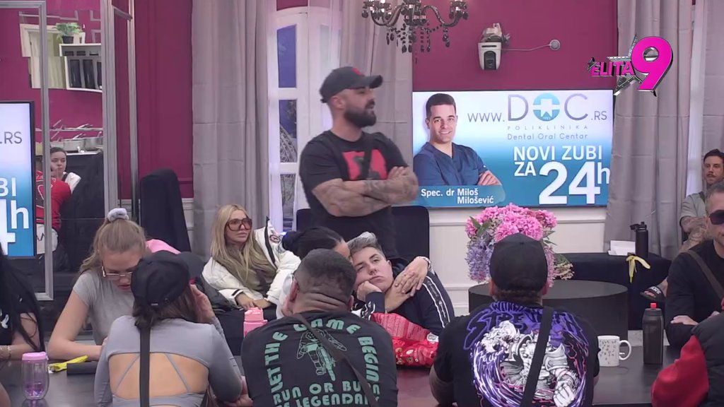 Pogubio se u svojim lažima: Luka ponovo obrnuo priču o razbijanju Anelinog telefona! Dragana svim silama pokušava da njena porodica prihvati Matoru (VIDEO)