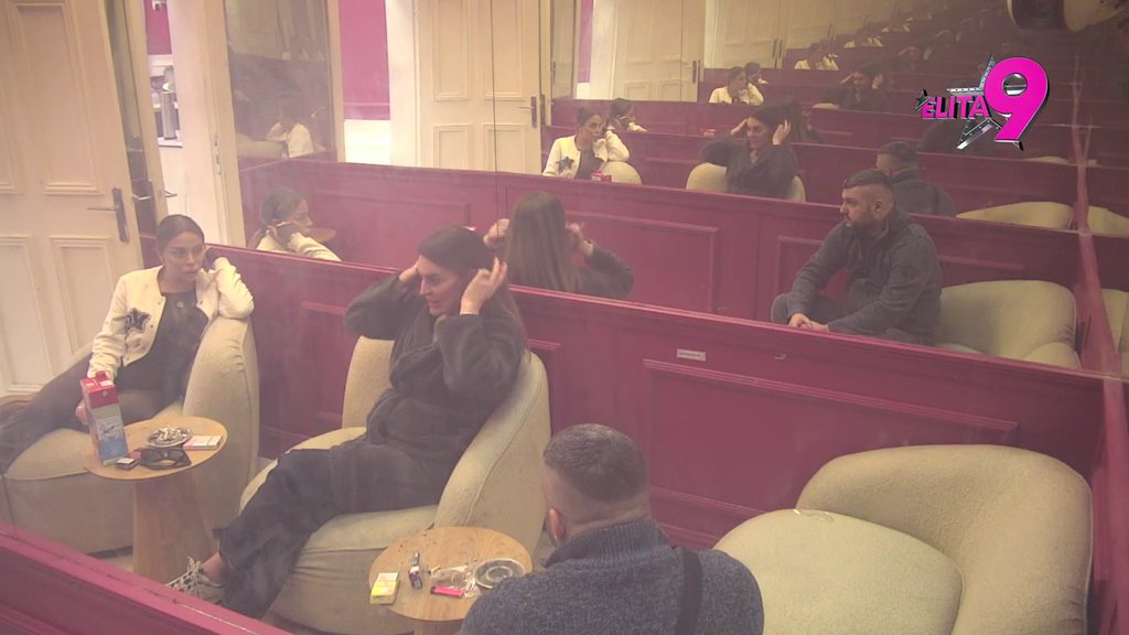 TI MENI DA GOVORIŠ... Kačavenda i Sofija obavile razgovor o svom prijateljstvu, nisu uspele da izglade odnos, Terza ih RASTURIO! (VIDEO)