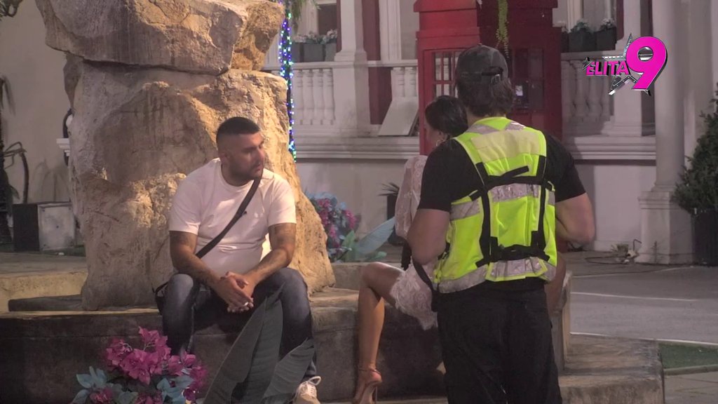 OBEZBEĐENJE U PRIPRAVNOSTI: Maja i Asmin zarežali jedno na drugo, ona mu postavila ultimatum koji se njemu evidentno nije dopao! (VIDEO)