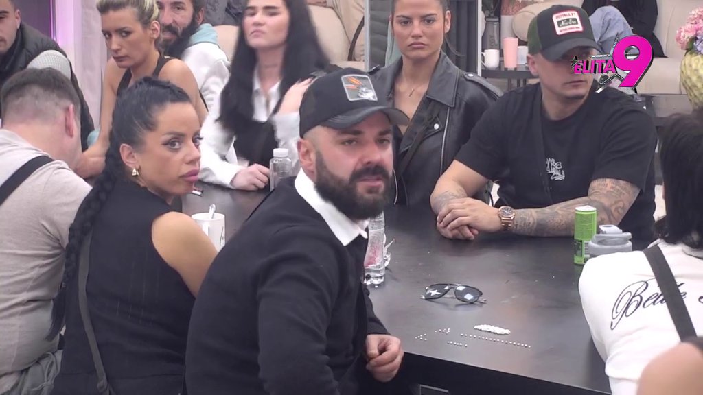 Nije bilo zrno kalkulacija: Vanja priznala da je ljubav Janjuša i Aneli ostavila bez teksta, pa povukla šok potez! (VIDEO)