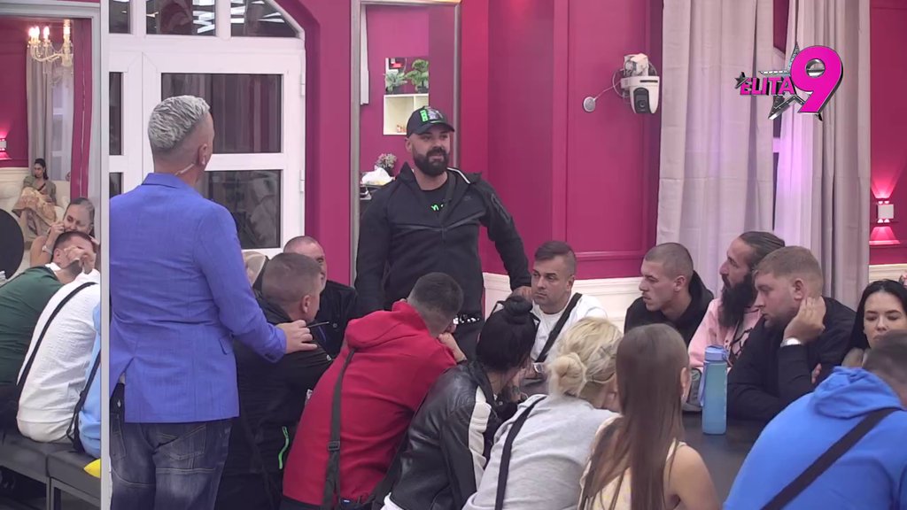 MOGU DA JE VRATIM KAD POŽELIM: Asmin uveren da je Anelina AHILOVA PETA, ali smatra da je Luka idealan muškarac za  njegovu bivšu! (VIDEO)