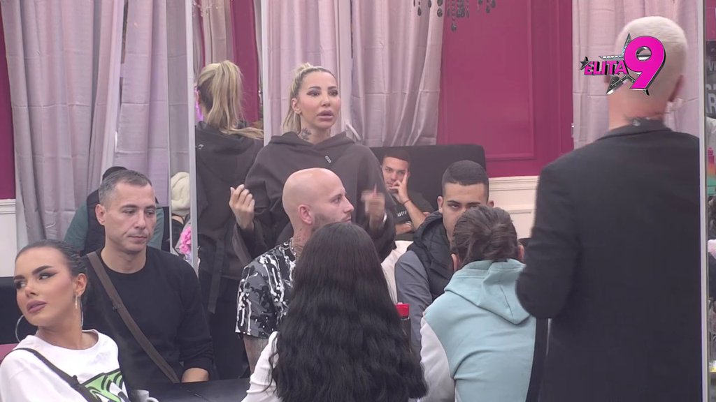 Haos u Eliti: Ivan i Luka nikad brutalnije zaratili zbog Anite, pljušte žestoke prozivke i leti perje na sve strane! (VIDEO)