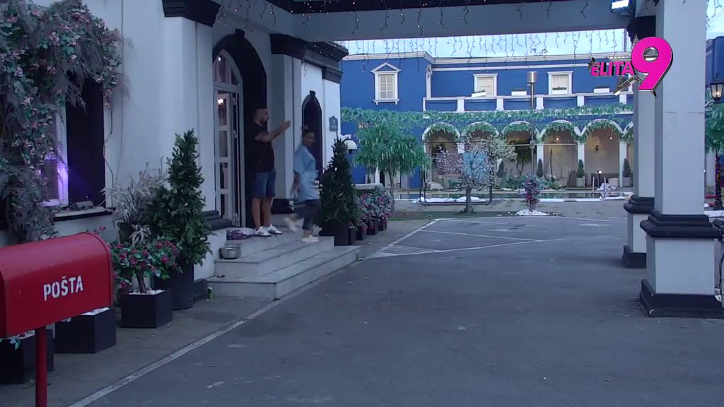 Ore se Šimanovci! Aneli šišti poput ekspres lonca na Asmina, ne može da podnese da deli isti prostor sa njim i Majom (VIDEO)