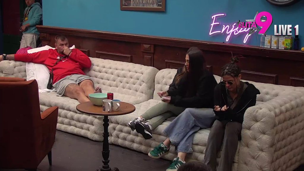 ONA SAMO SEBE MOŽE DA UNIŠTI: Janjuš progovorio o Mileni, Anđelo se osvrnuo na sukob sa Lukom! (VIDEO)