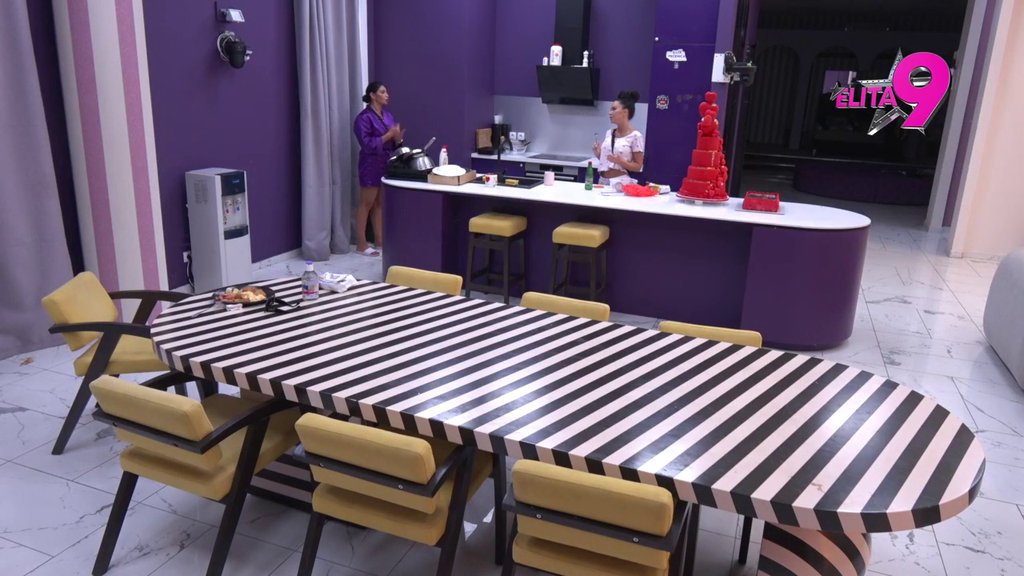 Stavile sve karte na sto! Stanija i Jakšićka se osamile, pa svele sve račune: Je l' tebi smeta kada zagrlim Anđela?! (VIDEO)