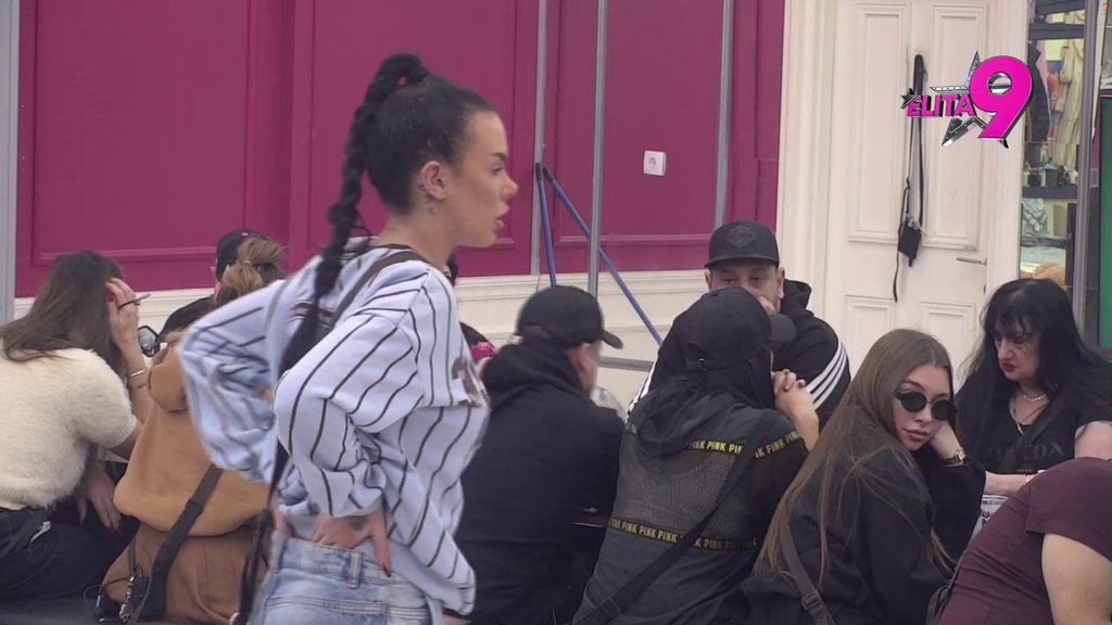 Nadao se izvinjenu, dobio natrljavanje na nos: Uroš pokušao da spusti loptu sa Anitom, ona sve svalila na njega! (VIDEO)