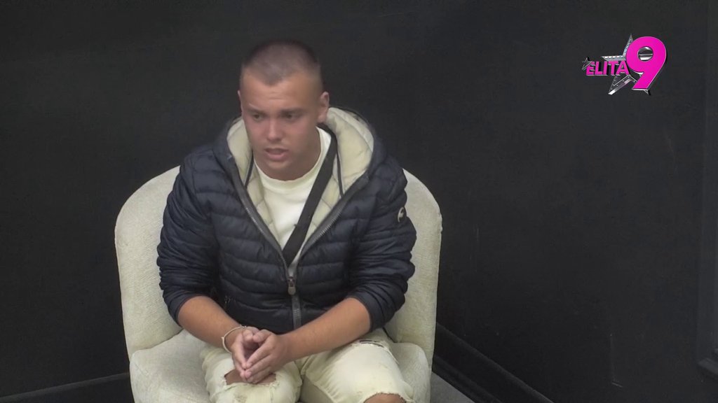 Ležala je na psihijatriji zbog uhođenja, ona ima šifru! Dača ne štedi reči na Anitin i Lukin odnos, pa poručio: On treba da se suoči sa...  (VIDEO)