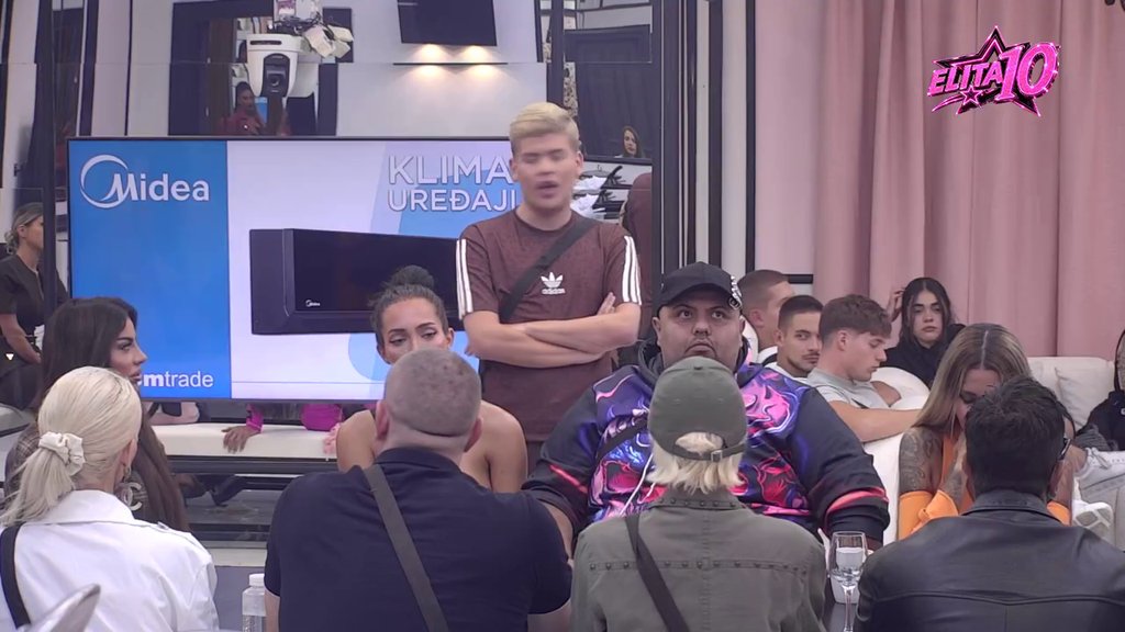 Uroš ne bira reči, svojim izlaganjem vratio Aneli i Filipa na FABRIČKA PODEŠAVANJA: On je muška... (VIDEO)