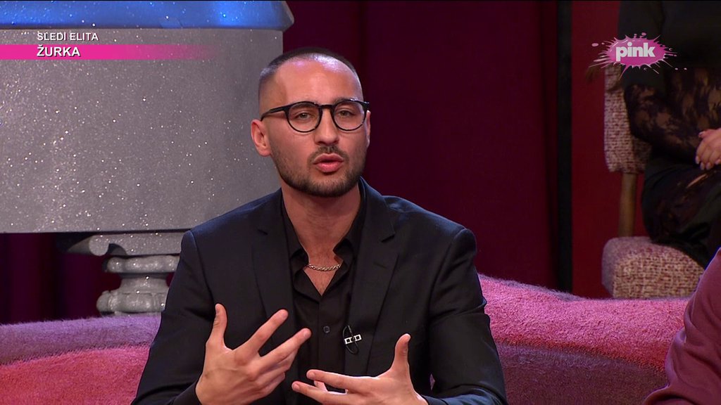 NISU SMELE DA ODGOVORE NA SVA PITANJA! Ivana Selakov progovorila o saradnji sa Cecom i koncertu na Ušću: Nadežda otkrila da nema prijatelje na estradi