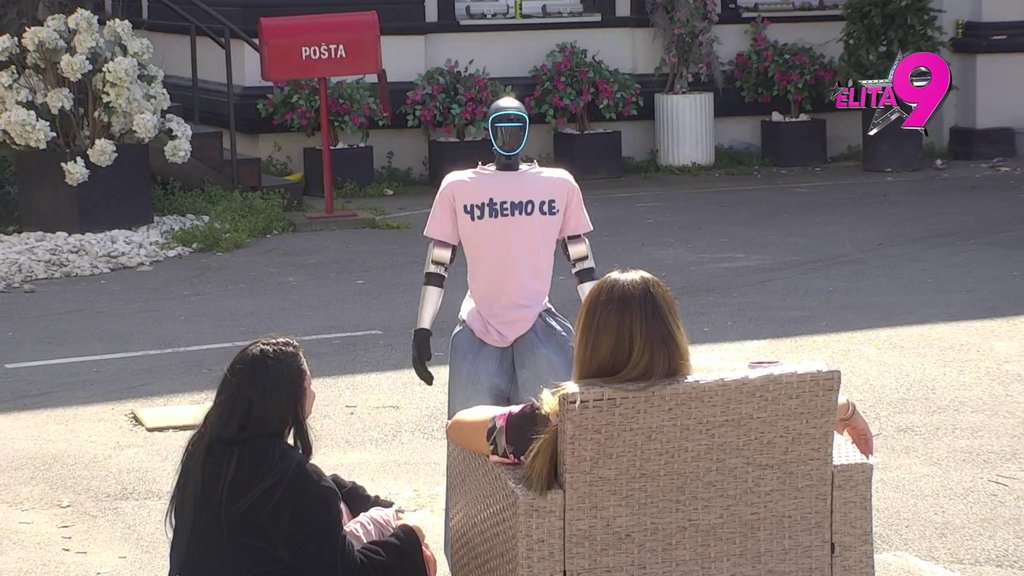 Zamišljam moju decu kako se šunjaju po gradu... Kačavenda priznala da se plaši reakcija sinova zbog naslova koji izglaze o njoj! (VIDEO)