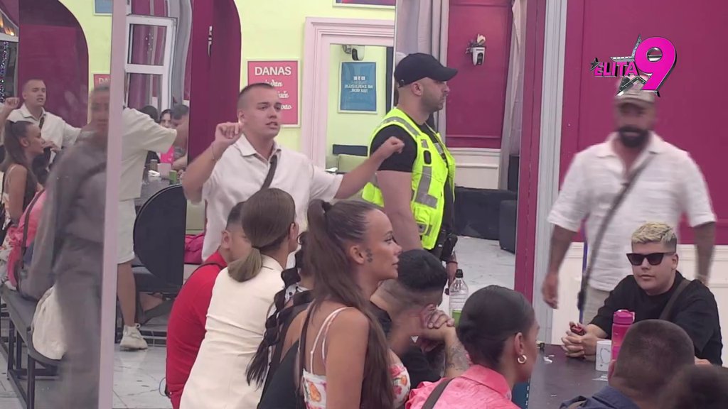 TOTALNI FIJASKO ZA CRNIM STOLOM: Asmin, Luka i Ivan se urotili protiv Dače, pljušte uvrede na sve strane! (VIDEO)