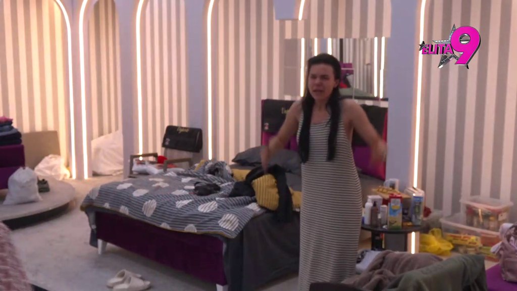 NOVA RUNDA HAOSA: Luka pokušao da odobrovolji Anitu, izavao KONTRA EFEKAT: NE GRLIŠ MI SE, IZLUĐUJEŠ ME! (VIDEO)