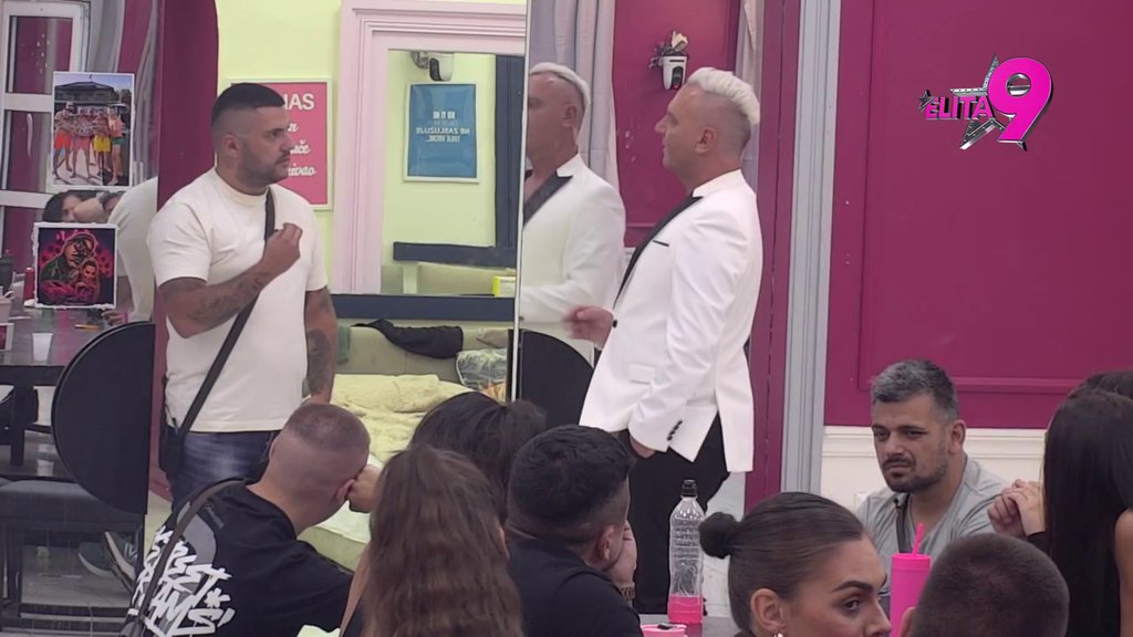 LAŽE, NA BOGA NE MISLI! Asmin progovorio o situaciji sa Stanijom ispred Odabranih: Nisam se nasmejao, samo sam se pomerio... (VIDEO)