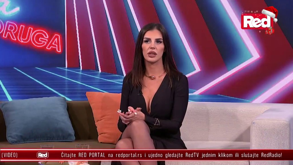 On je za svaku sitnicu slao sate i datume rođenja... Filipova bivša devojka progovorila o njegovoj ljubomori, pa dala sud o njegovom odnosu sa Majom: ONA JE LUDA! (VIDEO)