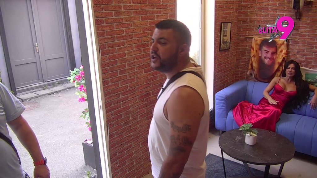 DUŠO PRODANA, PUNA DEMONA: Stanija uzvratila Asminu na brojne uvrede, Kačavenda osudila njegove udarce ispod pojasa: DŽUKELA JEDNA! (VIDEO)