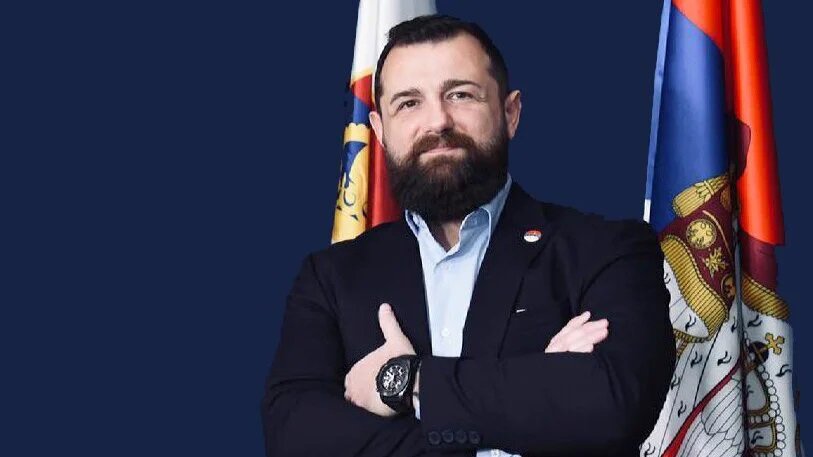 BRUKA! BOJKOTUJE SKUPŠTINU, ALI NE BOJKOTUJE PUTOVANJA! Vladimir Đorđević nastavlja po starom...