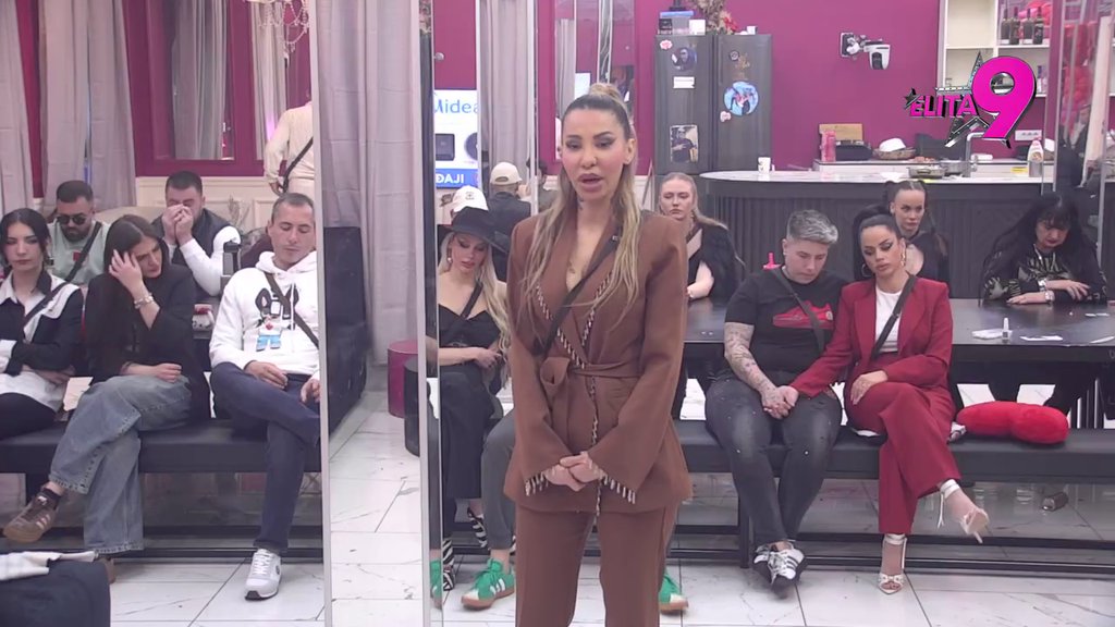 Naneli su Nori bol kad su kačili njene slike s drugim čovekom: Aneli svesna da Alibabu ćerka ne zanima, misli da od suda NEMA NIŠTA (VIDEO)